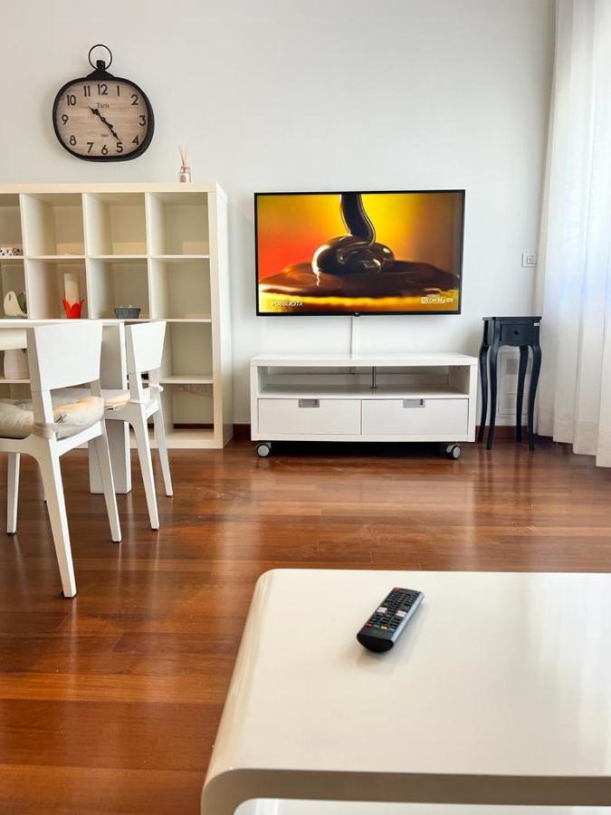 Piazza Italia Luxury Apartment Chianciano Terme Exteriér fotografie